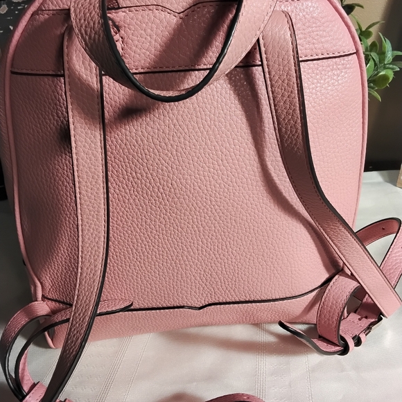 Kate Spade x Betty & Veronica Archie Riverdale Pink Pebbled Leather Backpack - Picture 7 of 16